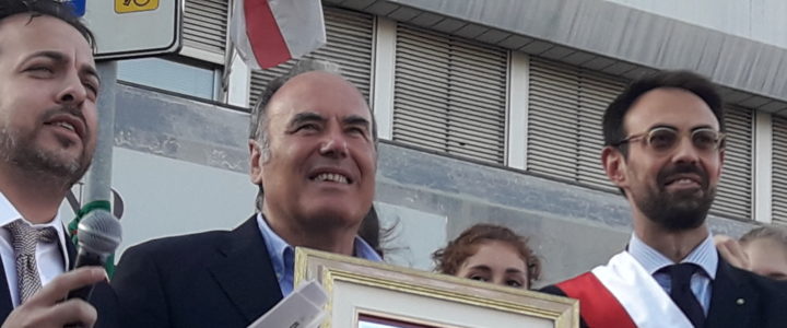 Prof. Mauro Barberis premiato dal Municipio 4 di Milano